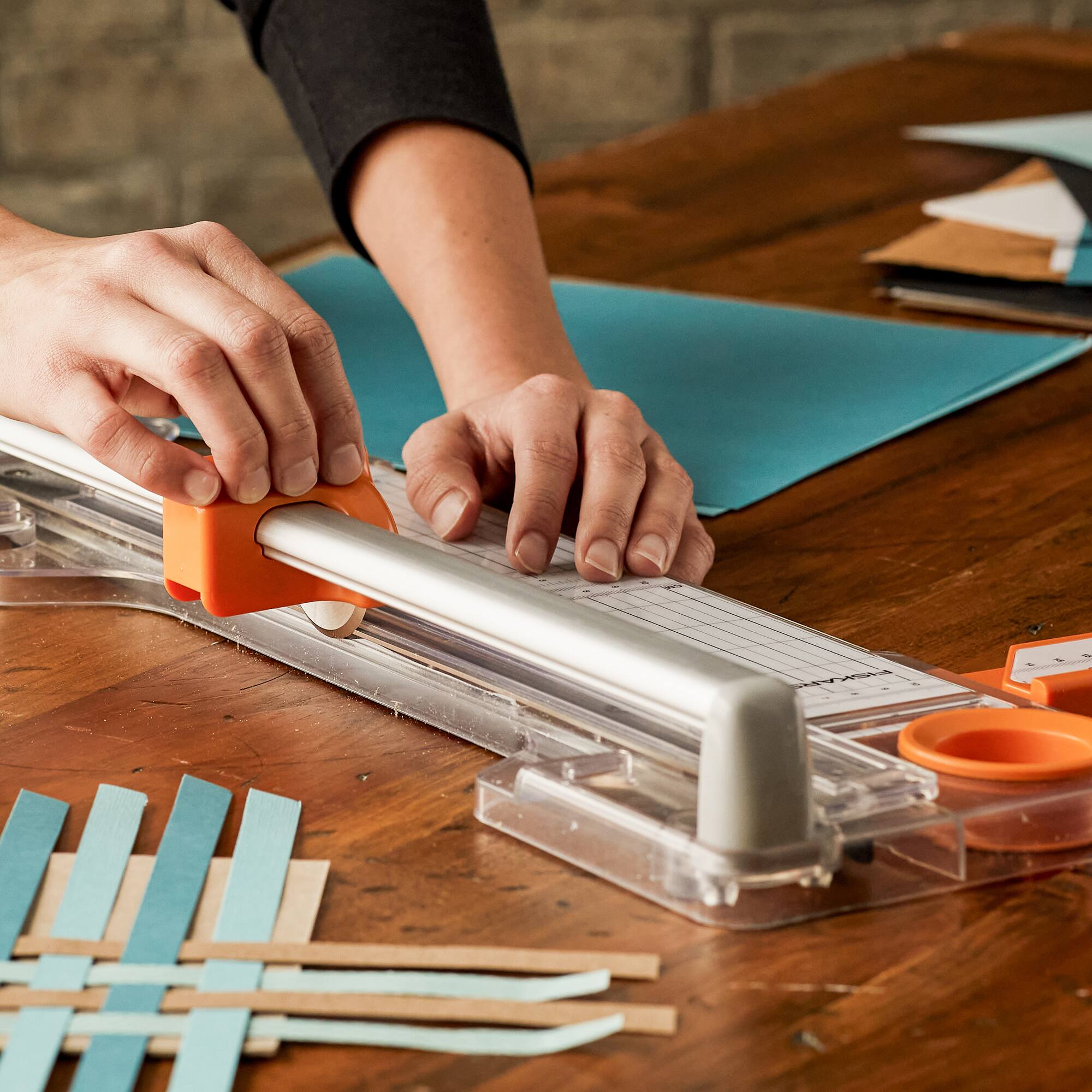 6 Pack: Fiskars® 12" Rotary Bypass Trimmer